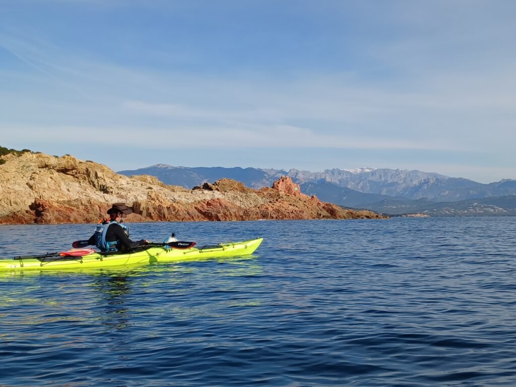 Sea kayaking in Corsica : Circumnavigation of Corsica